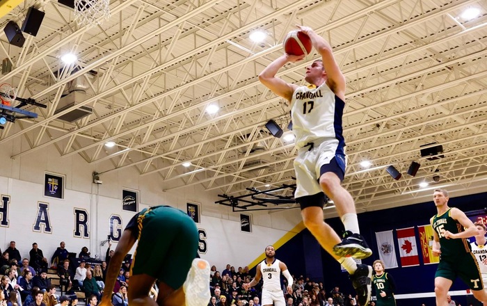 Tommies Win 101-92 Over Chargers