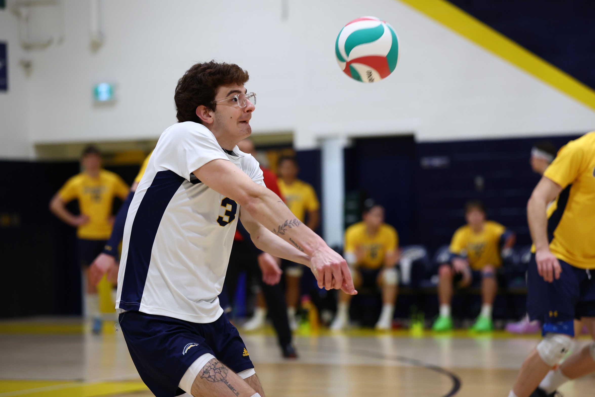 Chargers Fall in Straight Sets at St. Thomas