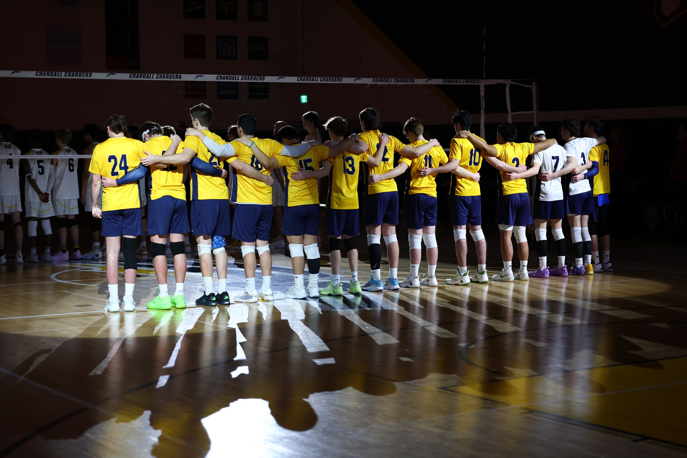 Chargers Drop Four-Set Match to Holland